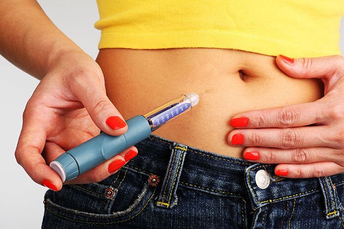 Insulin injection is an effective but dangerous method for rapid weight loss